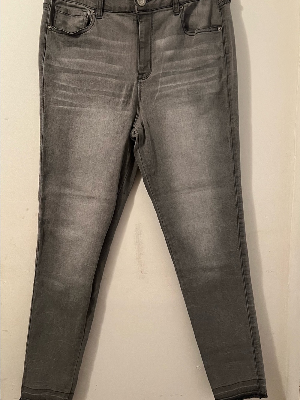 Aeropostale Women's Gray Skinny Jeans Size 12